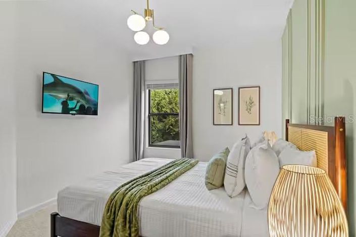 Image No.20-5 Bed Townhouse for sale