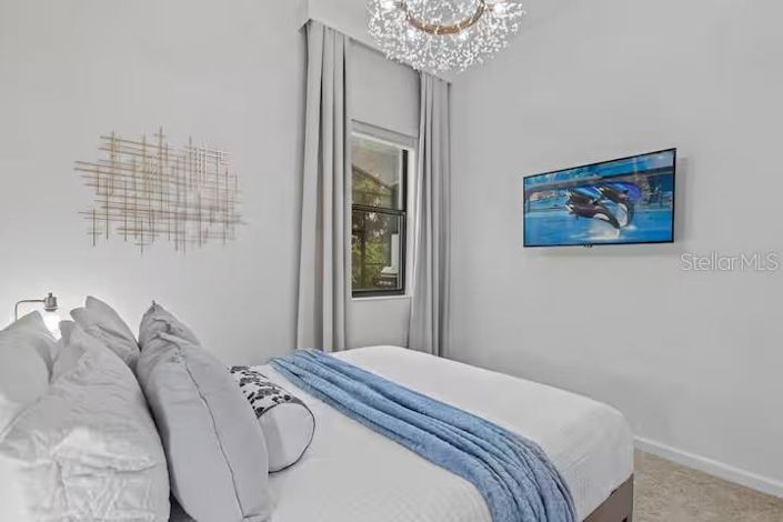 Image No.27-5 Bed Townhouse for sale