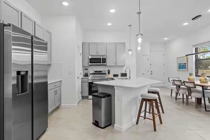 Image No.3-5 Bed Townhouse for sale