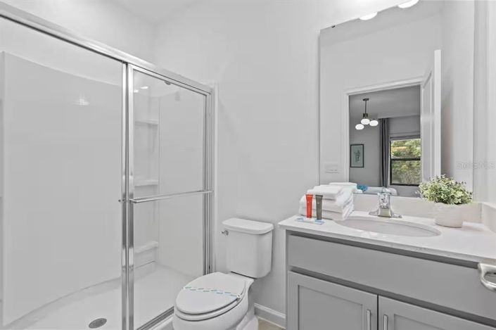 Image No.30-5 Bed Townhouse for sale