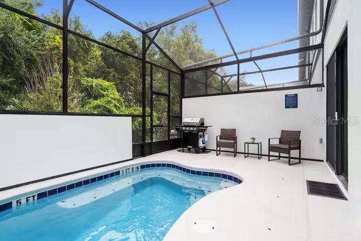 Image No.35-5 Bed Townhouse for sale