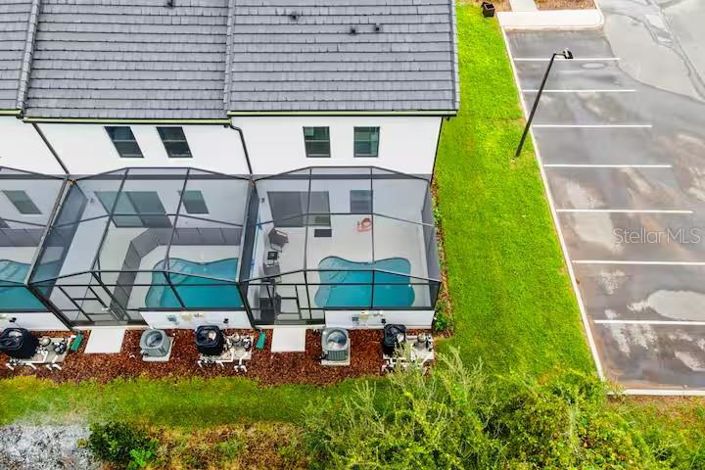 Image No.37-5 Bed Townhouse for sale