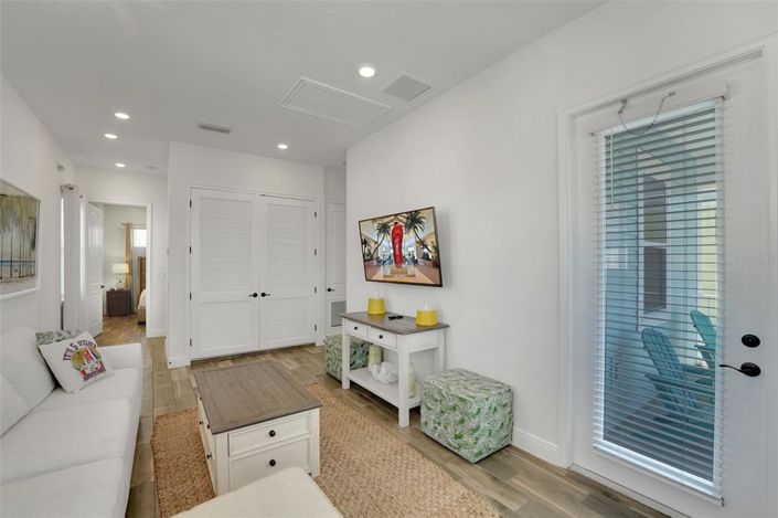 Image No.19-3 Bed Property for sale