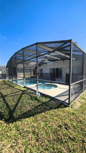 Image No.37-Propriété de 4 chambres à vendre à Clermont