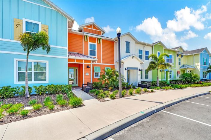 Image No.21-2 Bed Townhouse for sale