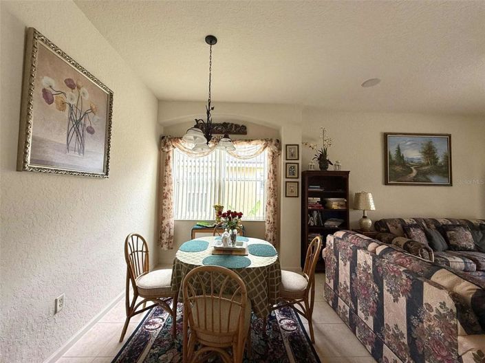 Image No.12-4 Bed Property for sale