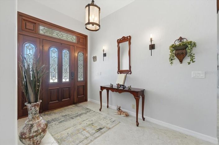 Image No.10-3 Bed Property for sale