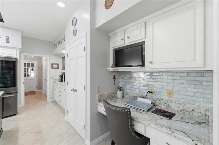 Image No.29-3 Bed Property for sale