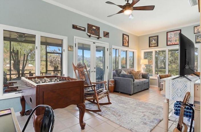 Image No.33-3 Bed Property for sale