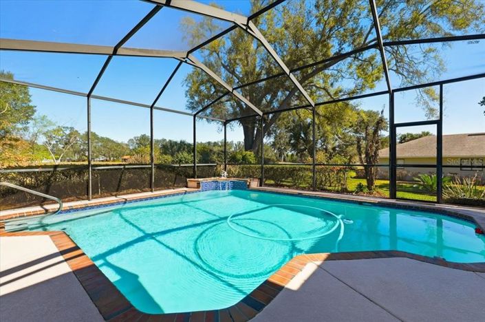 Image No.38-3 Bed Property for sale