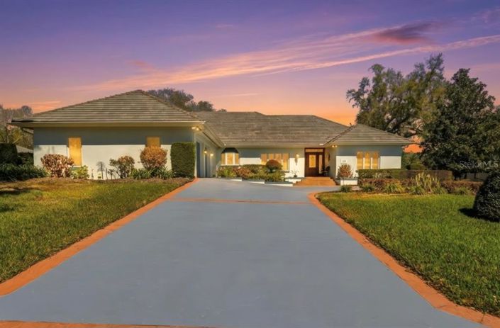 Image No.4-3 Bed Property for sale