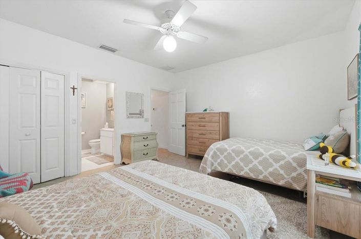 Image No.59-3 Bed Property for sale