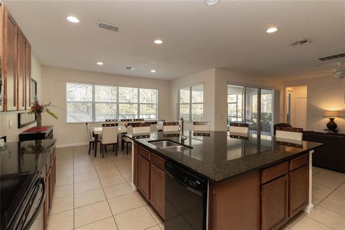 Image No.11-Propriété de 6 chambres à vendre à Kissimmee