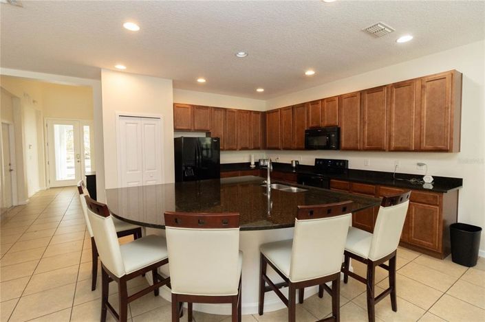 Image No.8-Propriété de 6 chambres à vendre à Kissimmee