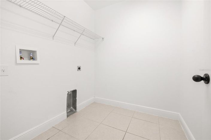 Image No.32-Propriété de 4 chambres à vendre à Davenport