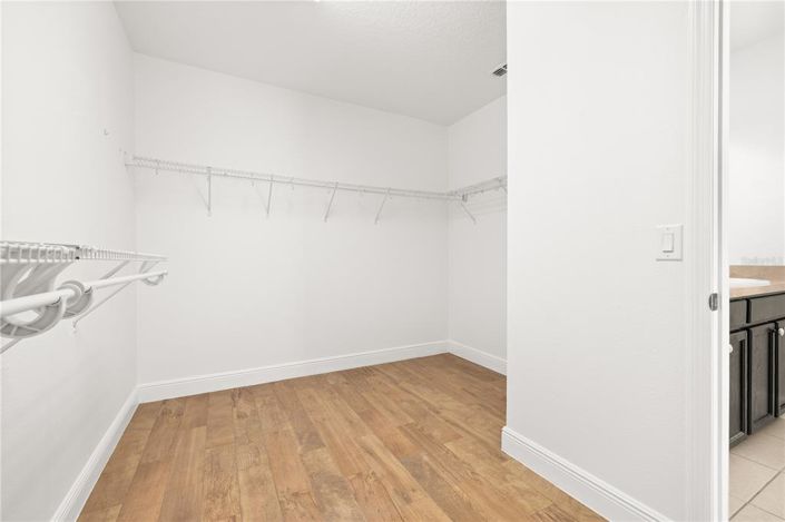 Image No.9-Propriété de 4 chambres à vendre à Davenport