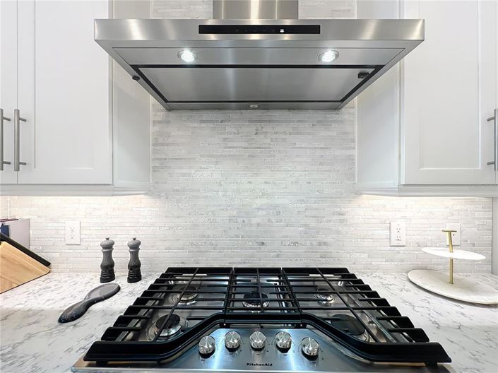 Image No.20-3 Bed Property for sale