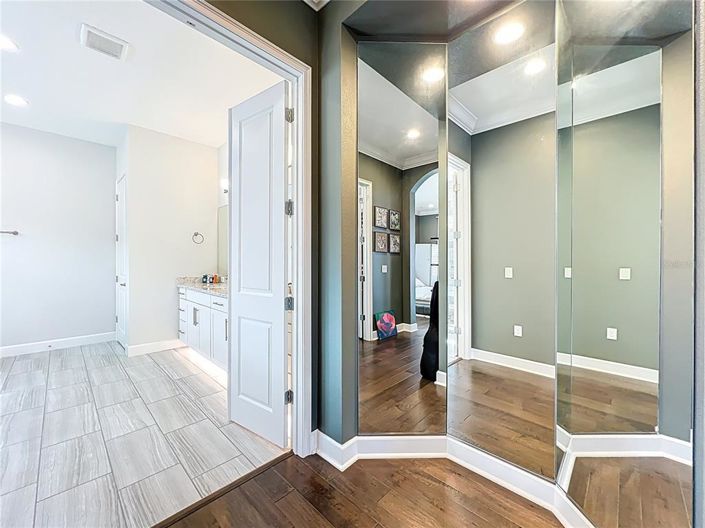 Image No.43-3 Bed Property for sale