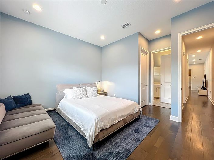 Image No.57-3 Bed Property for sale