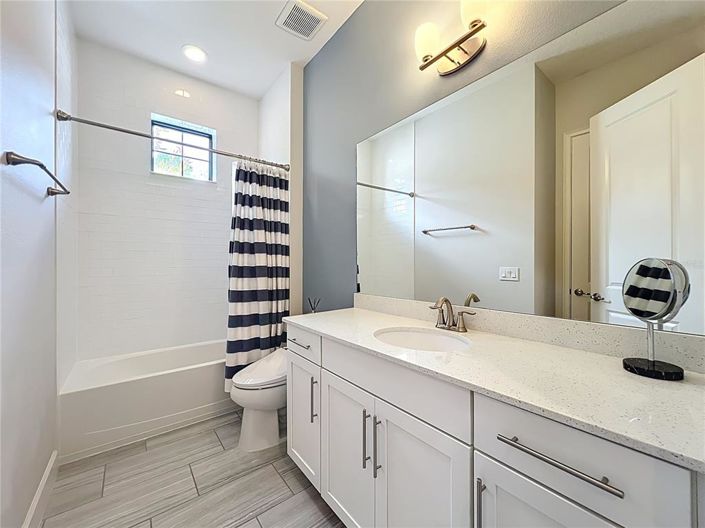 Image No.58-3 Bed Property for sale