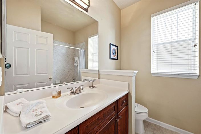 Image No.29-3 Bed Property for sale