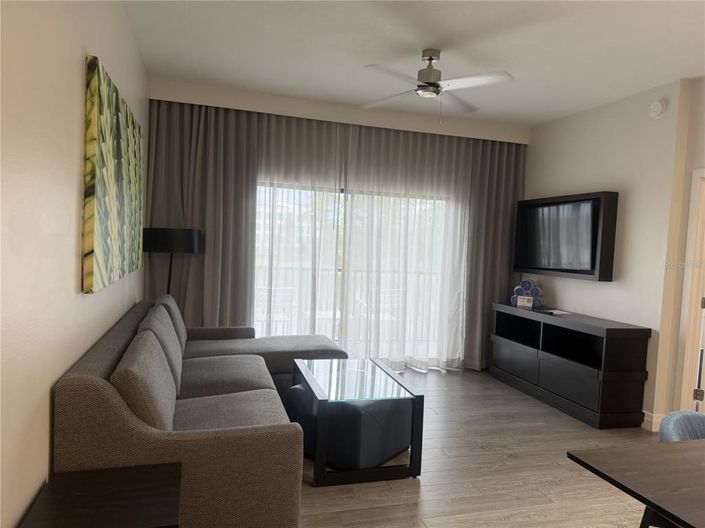 Image No.4-2 Bed Property for sale