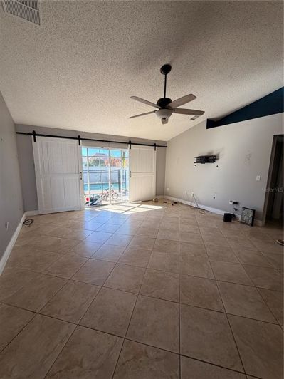 Image No.14-3 Bed Property for sale