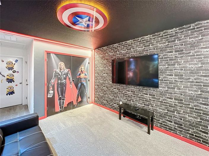 Image No.20-5 Bed Townhouse for sale