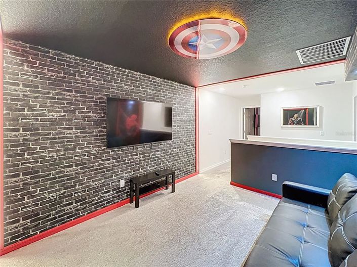 Image No.21-5 Bed Townhouse for sale