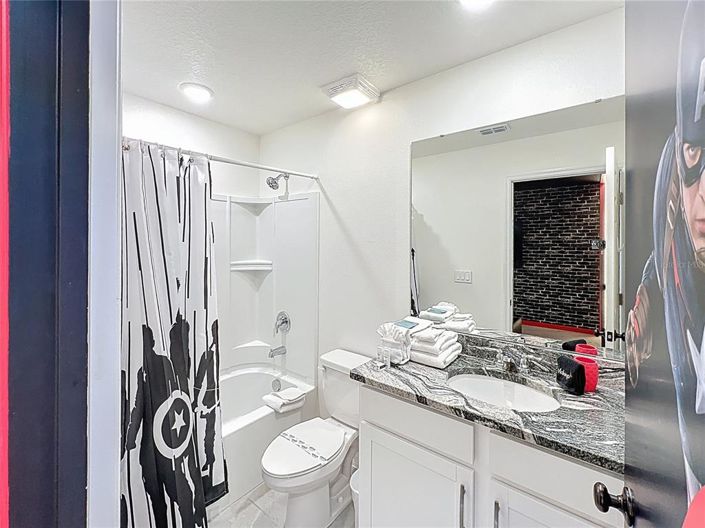 Image No.32-5 Bed Townhouse for sale