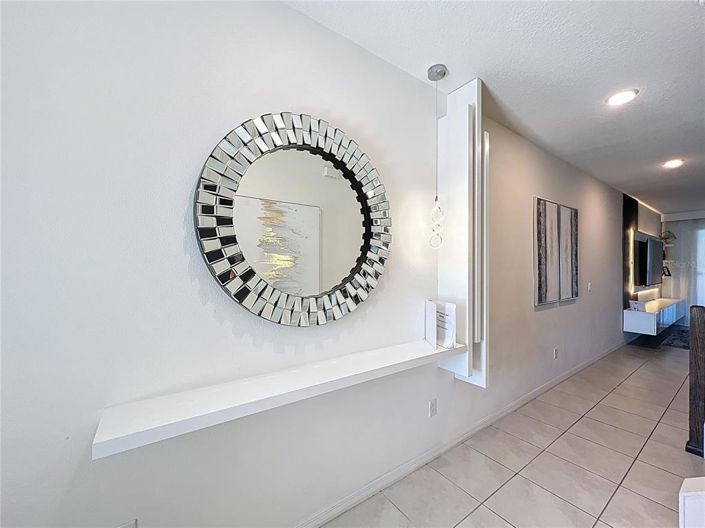 Image No.41-5 Bed Townhouse for sale