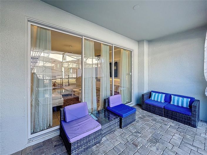 Image No.45-5 Bed Townhouse for sale