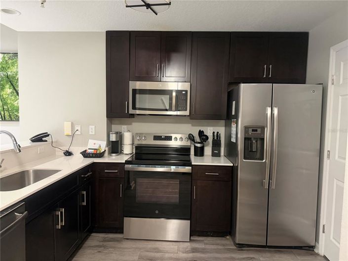 Image No.6-2 Bed Property for sale