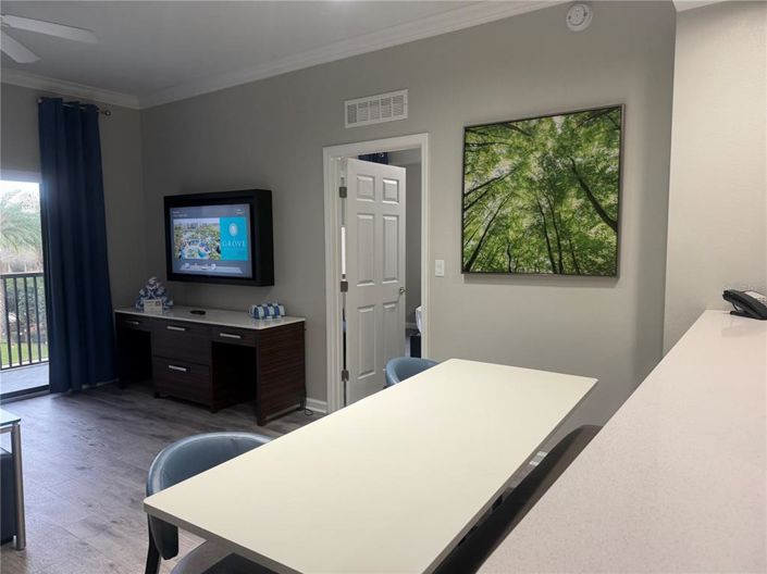 Image No.3-3 Bed Property for sale