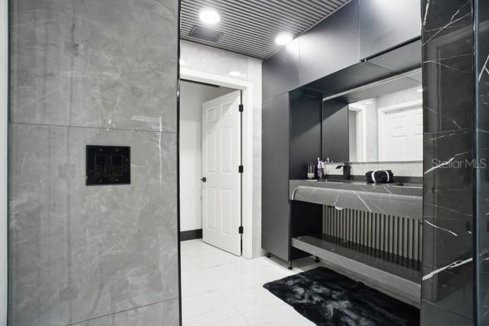 Image No.20-Propriété de 6 chambres à vendre à Kissimmee