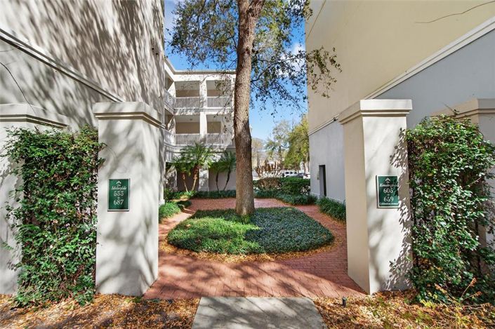 Image No.2-1 Bed Property for sale