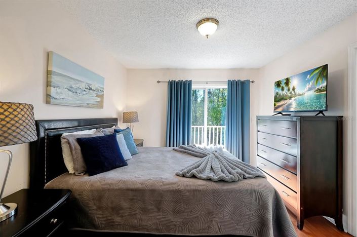 Image No.16-3 Bed Townhouse for sale