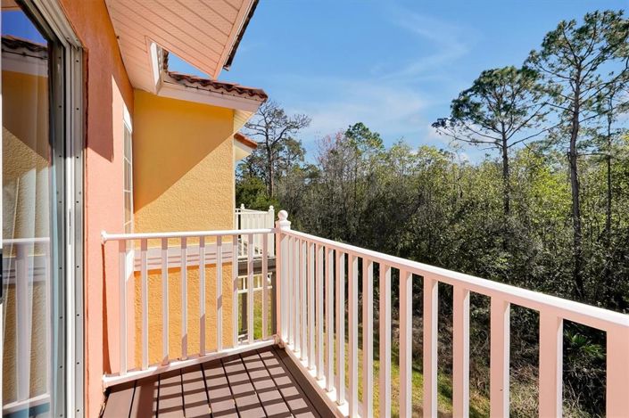 Image No.22-3 Bed Townhouse for sale