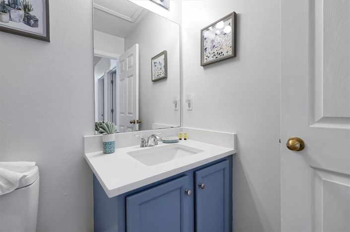 Image No.26-3 Bed Townhouse for sale