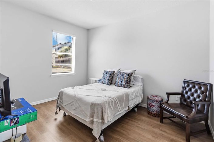 Image No.15-3 Bed Property for sale