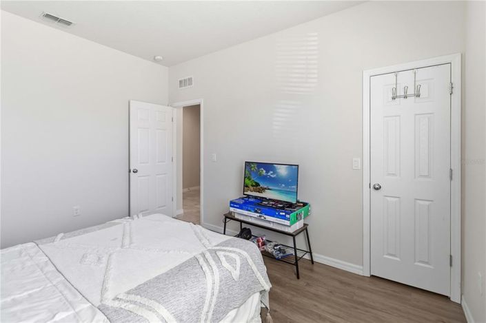 Image No.16-3 Bed Property for sale