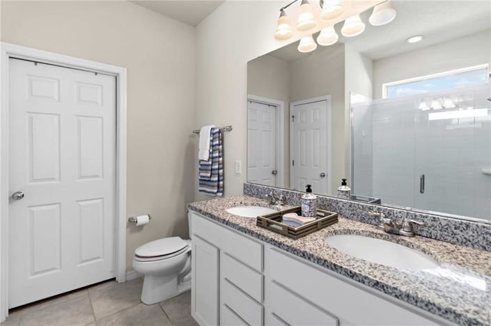 Image No.18-3 Bed Property for sale