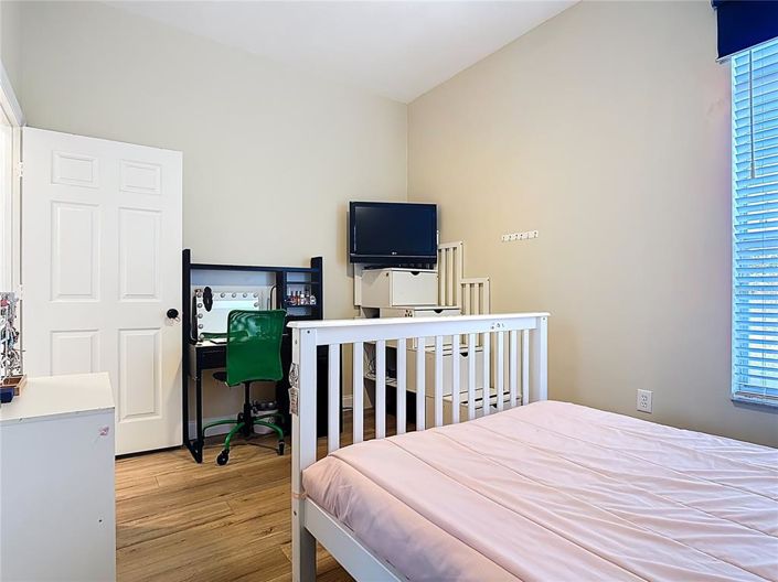 Image No.21-3 Bed Property for sale