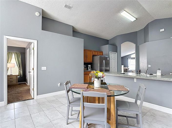 Image No.15-Propriété de 4 chambres à vendre à Kissimmee