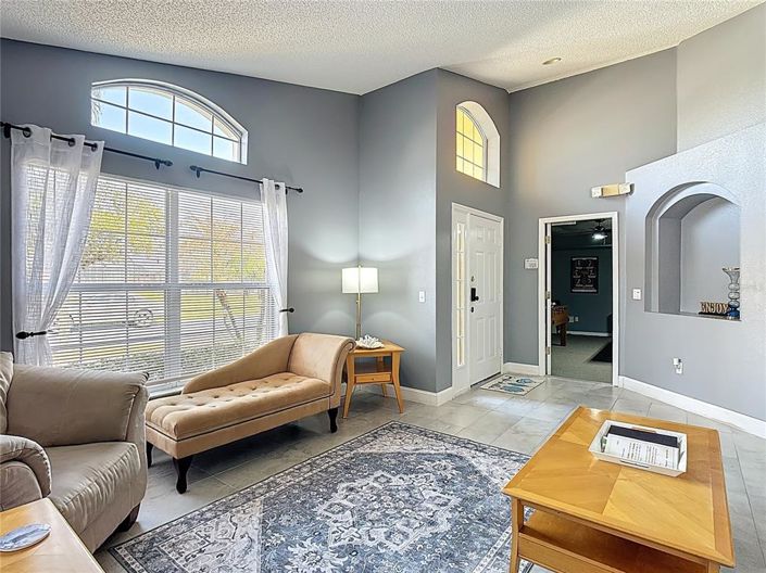 Image No.5-Propriété de 4 chambres à vendre à Kissimmee