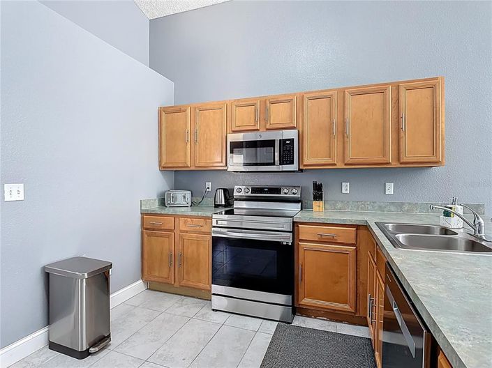Image No.8-Propriété de 4 chambres à vendre à Kissimmee