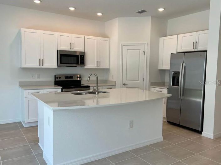 Image No.2-3 Bed Townhouse for sale