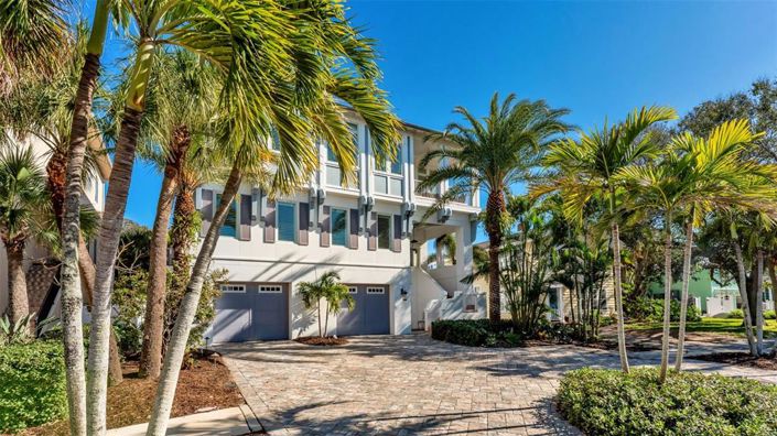 Image No.2-Propriété de 4 chambres à vendre à Clearwater