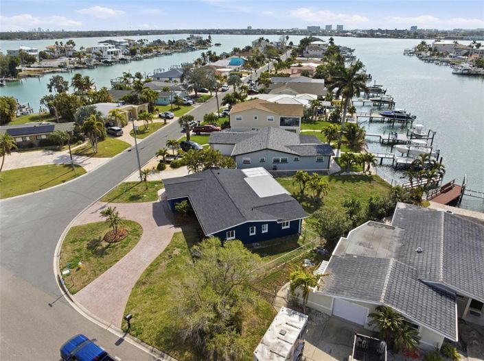 Image No.2-Propriété de 3 chambres à vendre à Treasure Island