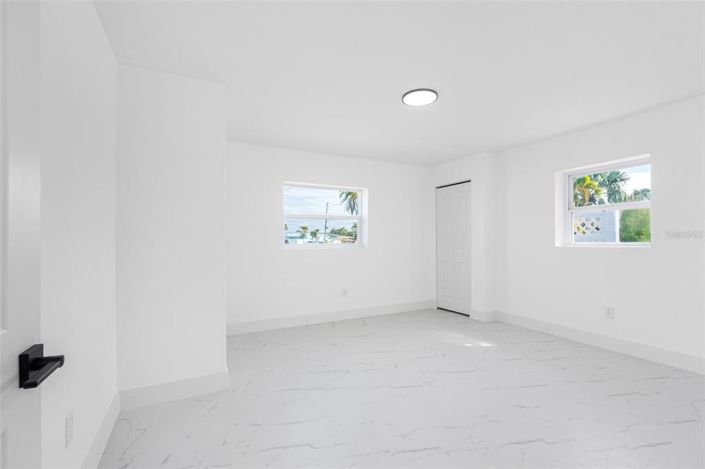 Image No.32-Propriété de 3 chambres à vendre à Treasure Island